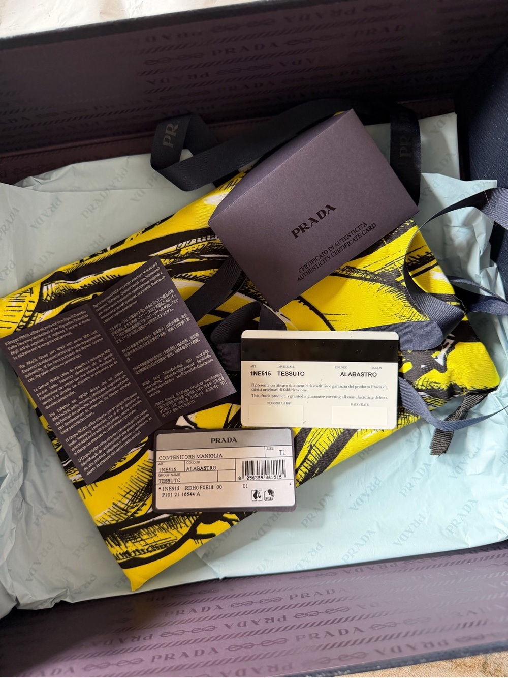 Prada Re-Edition Re-Nylon mini bag - Picture 3 of 16